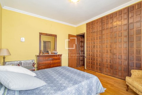 Kattohuoneisto myytävänä Barcelona, Espanja, 7 makuuhuonetta, 180 m2 No. 192710 - kuva 28
