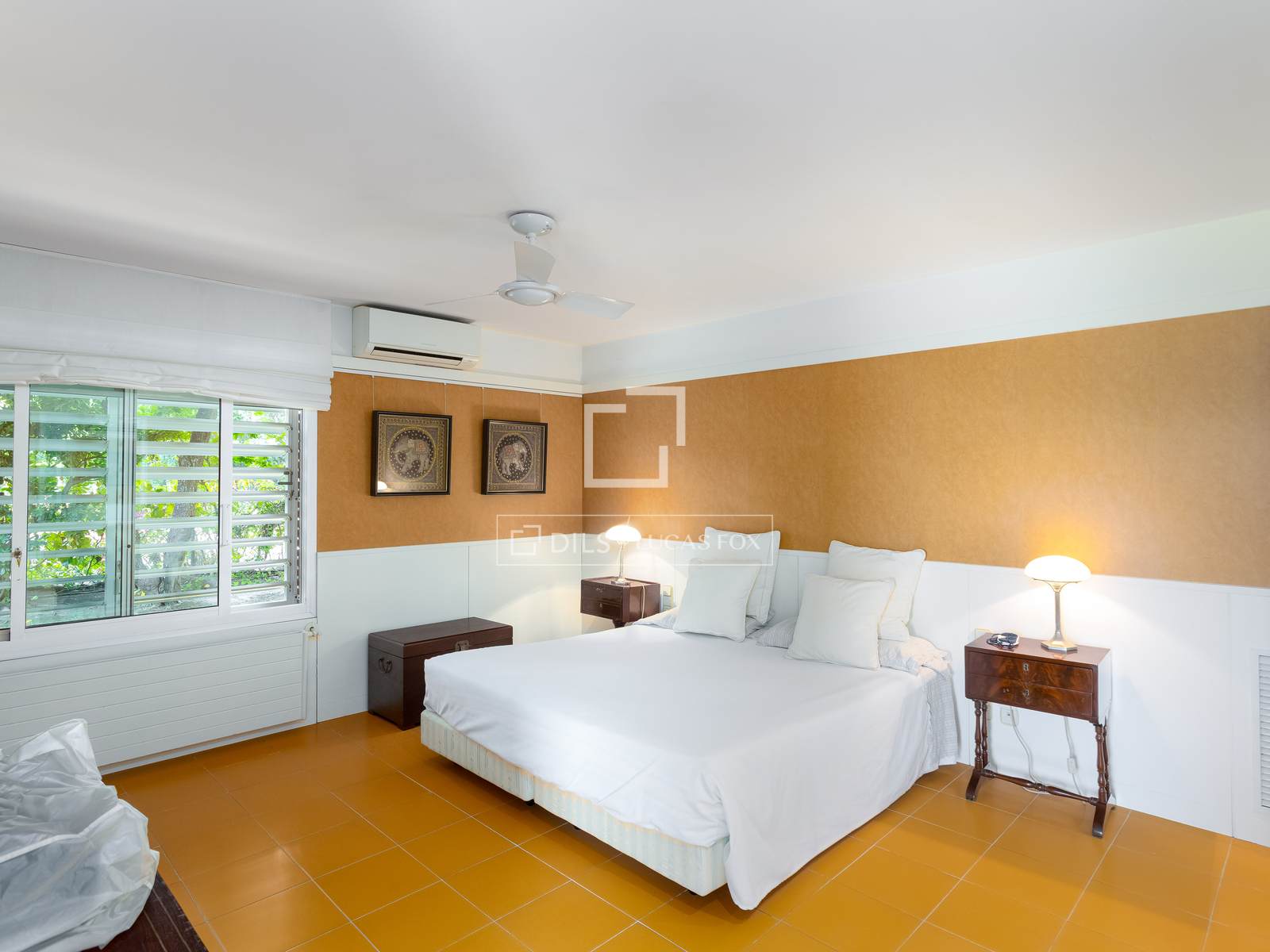Villa a Sant Vicenc De Montalt, Barcelona, Spagna 7 camere da letto, 637 mq. N° 192714