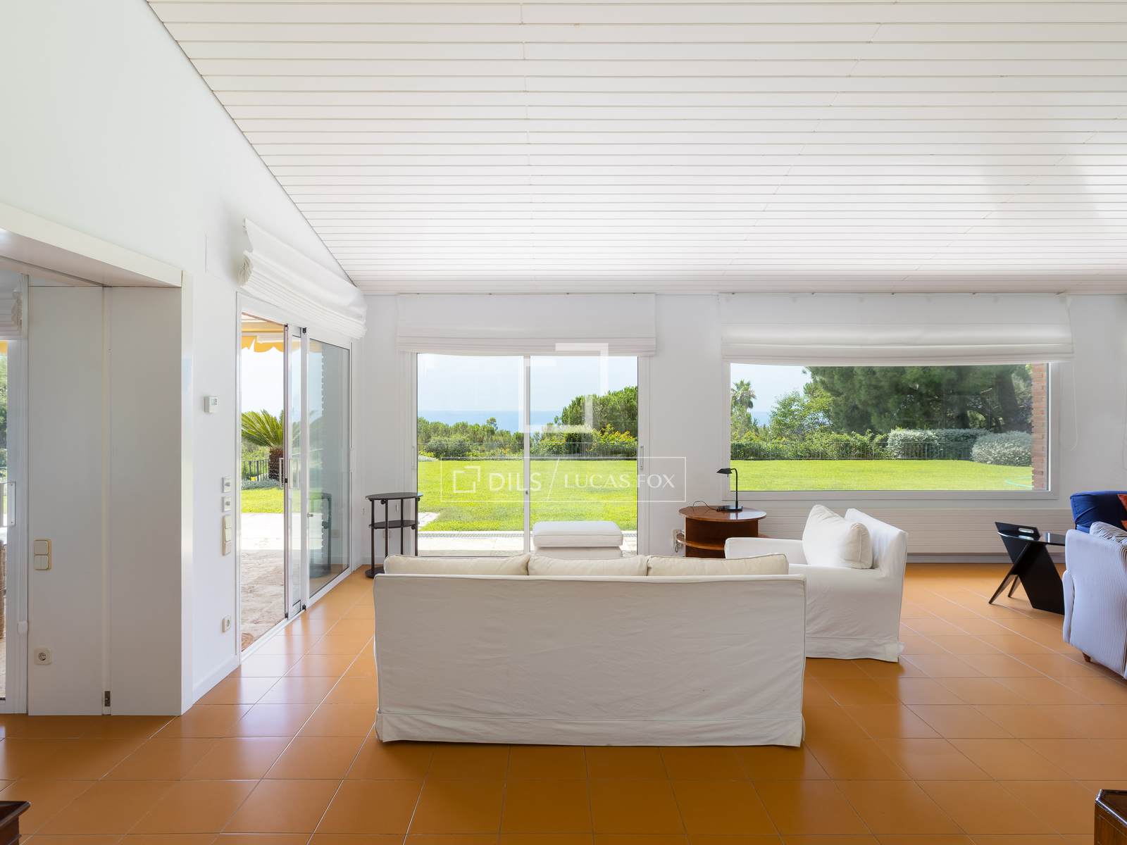 Villa a Sant Vicenc De Montalt, Barcelona, Spagna 7 camere da letto, 637 mq. N° 192714