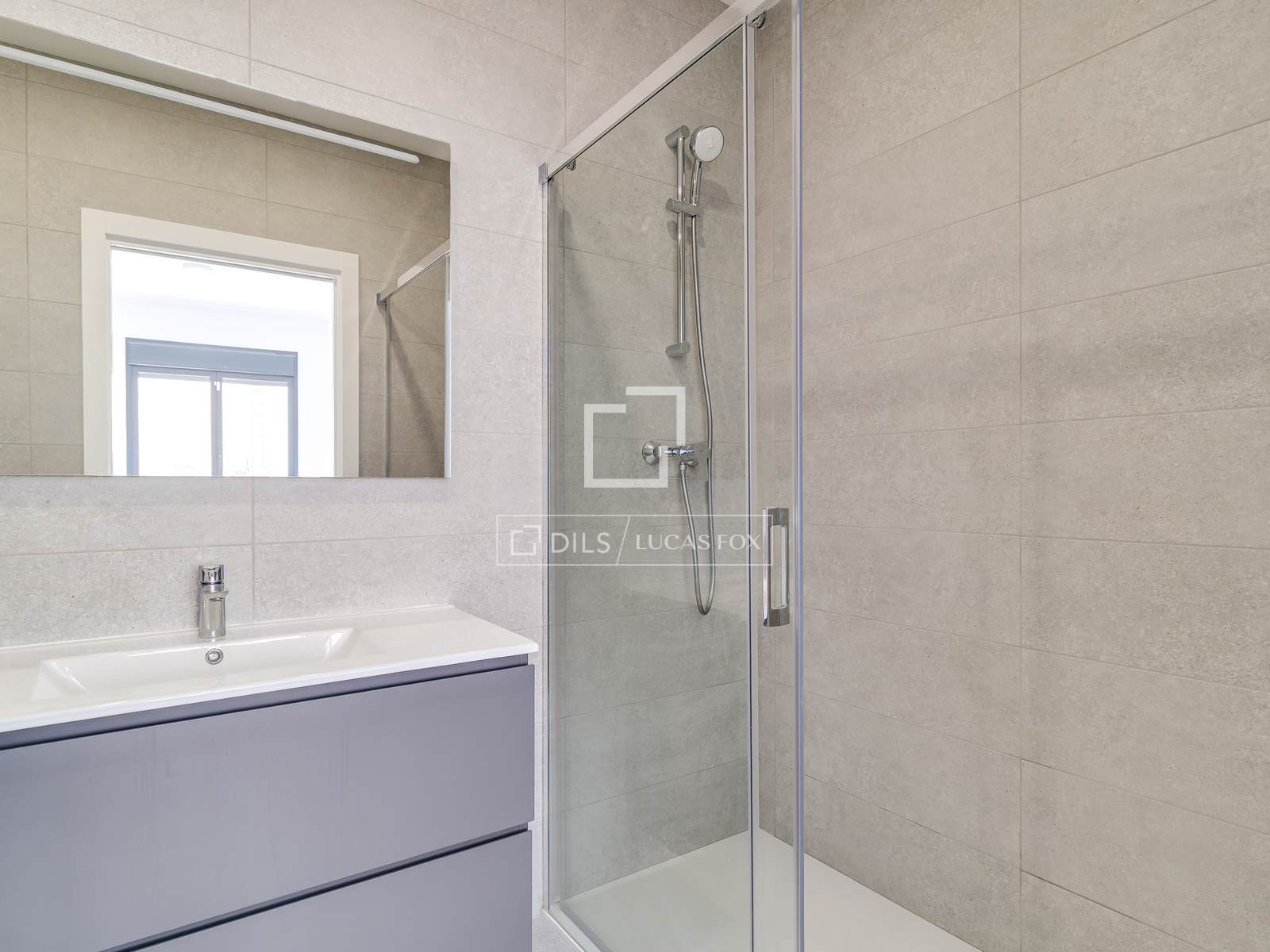 Apartment à L'Hospitalet de Llobregat, Barcelona, Espagne 3 chambres, 90 m2 No. 192708