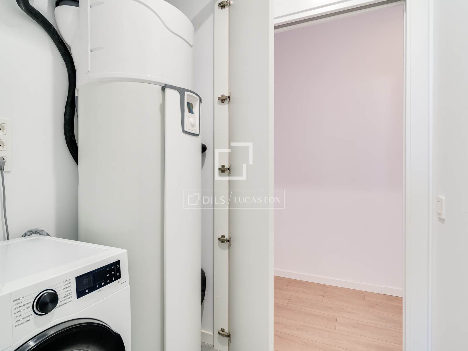 Apartment à L'Hospitalet de Llobregat, Barcelona, Espagne 3 chambres, 90 m2 No. 192708