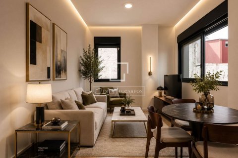 Huoneisto myytävänä L'Hospitalet de Llobregat, Barcelona, Espanja, 3 makuuhuonetta, 90 m2 No. 192708 - kuva 3