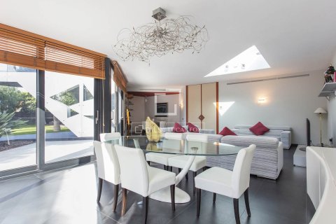 Villa en venta en Sitges, Barcelona, España 5 dormitorios, 890 m2 No. 192713 - foto 6