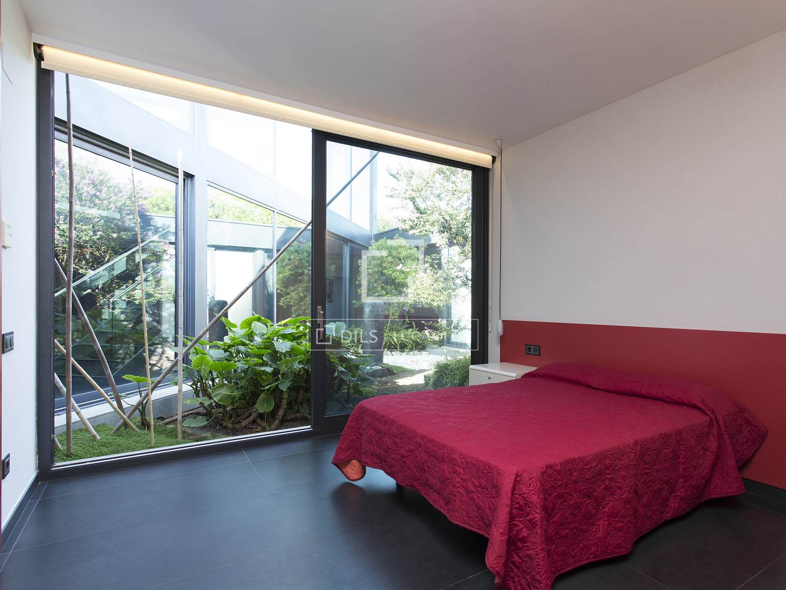 Villa a Sitges, Barcelona, Spagna 5 camere da letto, 890 mq. N° 192713
