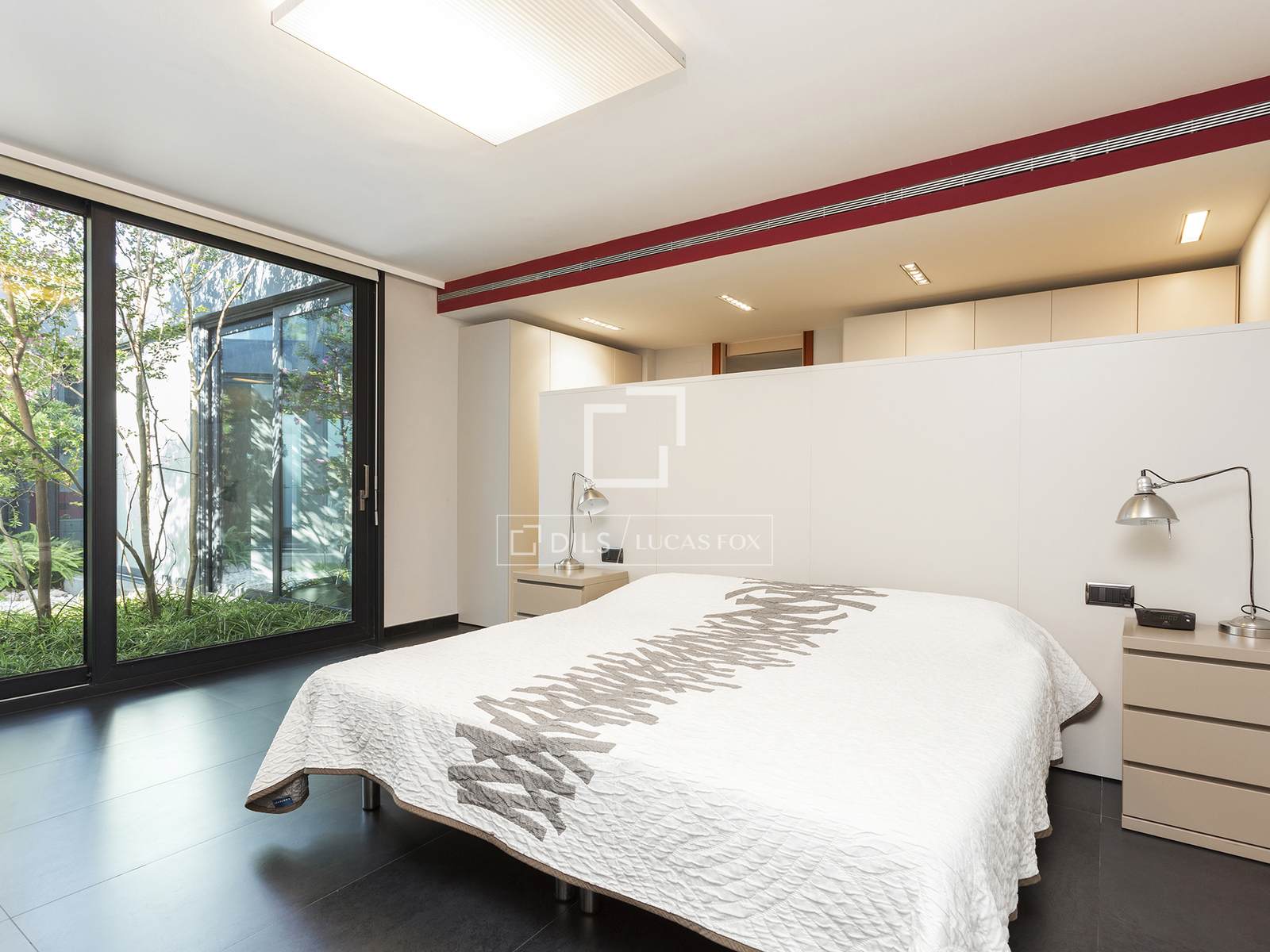 Villa a Sitges, Barcelona, Spagna 5 camere da letto, 890 mq. N° 192713
