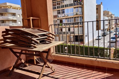 Apartamento en venta en Torrevieja, Alicante, España 2 dormitorios, 63 m2 No. 148016 - foto 11