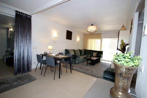 Wohnung zum Verkauf in Punta Prima, Alicante, Spanien 3 Schlafzimmer, 154 m2 Nr. 148015 - Foto 19