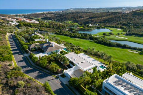 Villa till salu Casares, Malaga, Spanien 5 sovrum, 752 kvm. Nr. 136112 - foto 4