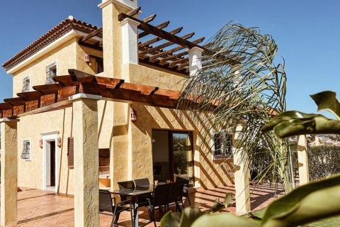 Villa for sale La Algarrobina, Almeria, Spain 4 bedrooms, 135 sq.m. No. 136109 - photo 9