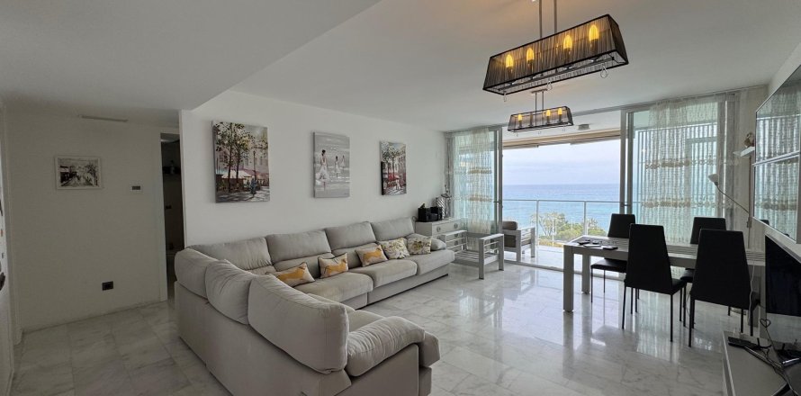 Appartamento a Villajoyosa, Alicante, Spagna 3 camere da letto, 122 mq. N° 165896