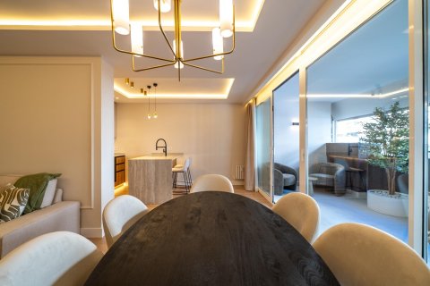 Продажа квартиры в Мадрид, Испания 3 спальни, 150м2 №165894 - фото 8