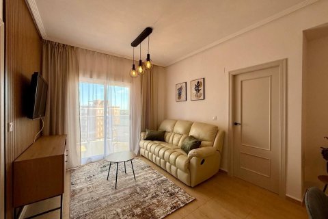 Продажа квартиры в Гуардамар-дель-Сегура, Аликанте, Испания 3 спальни, 79м2 №165895 - фото 10