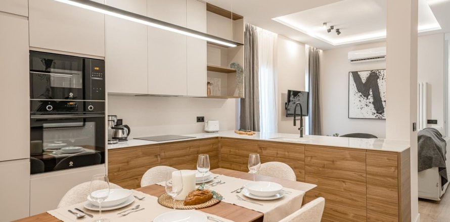 Apartamento en Madrid, España 3 dormitorios, 96 m2 No. 180084