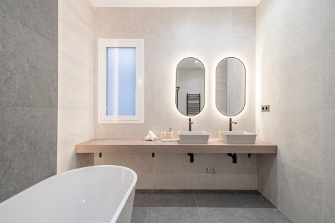 Apartamento en venta en Madrid, España 3 dormitorios, 96 m2 No. 180084 - foto 6