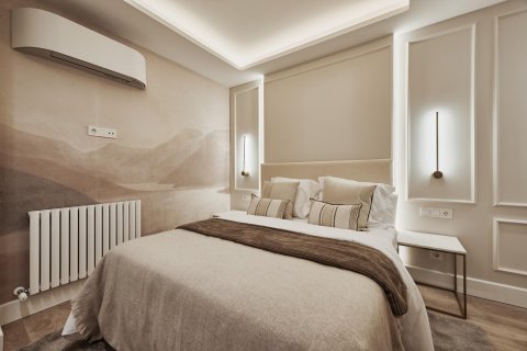 Apartamento en venta en Madrid, España 3 dormitorios, 134 m2 No. 180083 - foto 13
