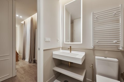 Apartamento en venta en Madrid, España 3 dormitorios, 134 m2 No. 180083 - foto 22