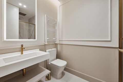 Apartamento en venta en Madrid, España 3 dormitorios, 134 m2 No. 180083 - foto 23