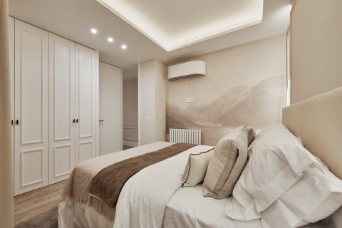 Apartamento en venta en Madrid, España 3 dormitorios, 134 m2 No. 180083 - foto 16