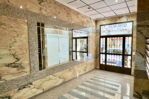 Dzīvoklis pārdošanā Torrevieja, Alicante, Spānijā 3 istabas, 86 m2 Nr. 177477 - attēls 27