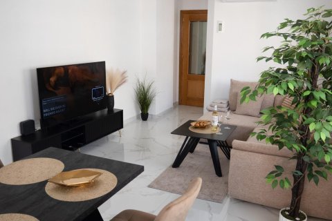 Dzīvoklis pārdošanā Torrevieja, Alicante, Spānijā 3 istabas, 86 m2 Nr. 177477 - attēls 4