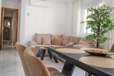 Dzīvoklis pārdošanā Torrevieja, Alicante, Spānijā 3 istabas, 86 m2 Nr. 177477 - attēls 5
