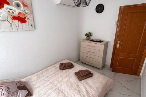 Apartamento en venta en Torrevieja, Alicante, España 3 dormitorios, 86 m2 No. 177477 - foto 15