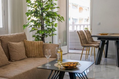 Dzīvoklis pārdošanā Torrevieja, Alicante, Spānijā 3 istabas, 86 m2 Nr. 177477 - attēls 10