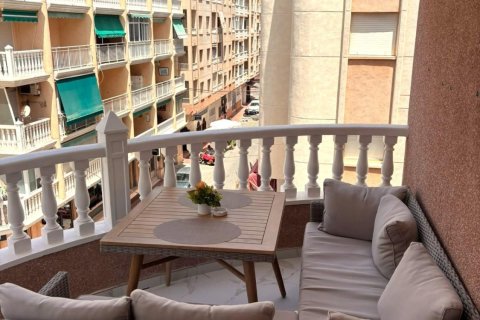 Apartamento en venta en Torrevieja, Alicante, España 3 dormitorios, 86 m2 No. 177477 - foto 25