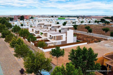 Huvila myytävänä Pilar de la Horadada, Alicante, Espanja, 3 makuuhuonetta, 124 m2 No. 177475 - kuva 13