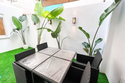 Apartment for sale in Valencia, Spain 3 bedrooms, 115 sq.m. No. 177478 - photo 9