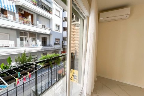 Apartment for sale in Valencia, Spain 3 bedrooms, 115 sq.m. No. 177478 - photo 20
