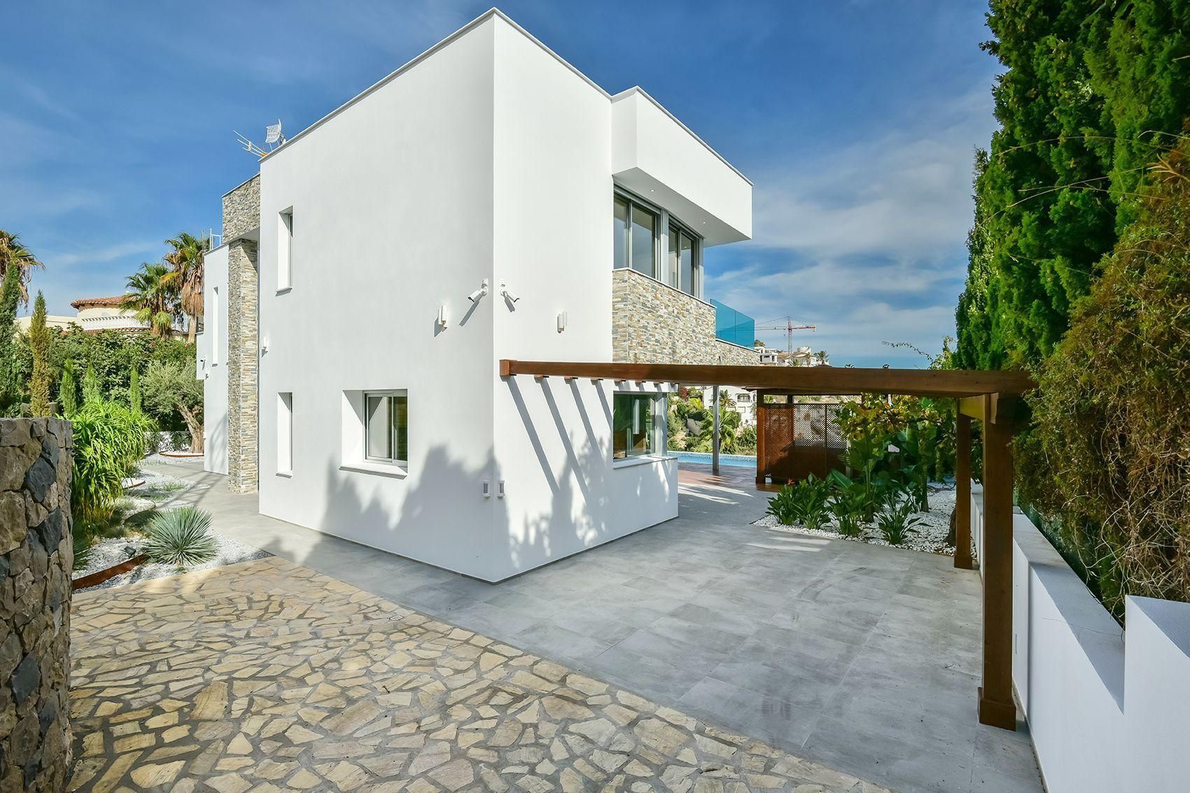 Villa à Calpe, Alicante, Espagne 3 chambres, 600 m2 No. 95647