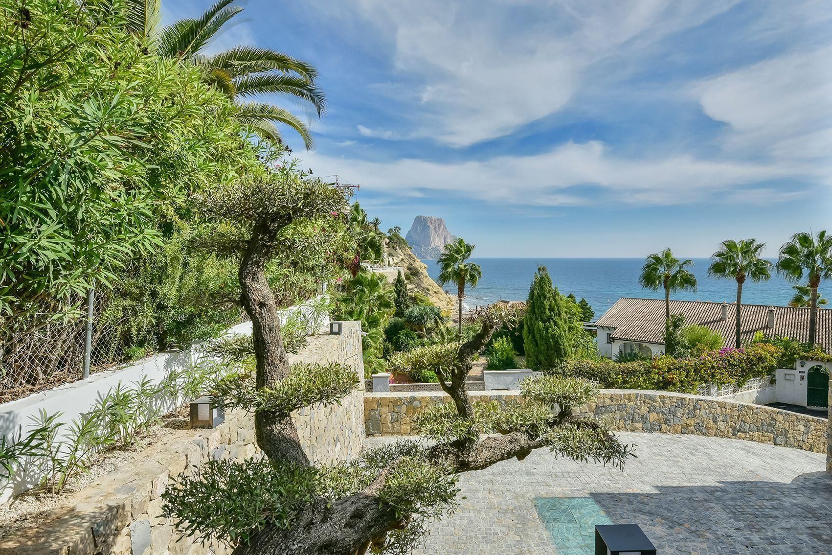 Villa à Calpe, Alicante, Espagne 3 chambres, 600 m2 No. 95647