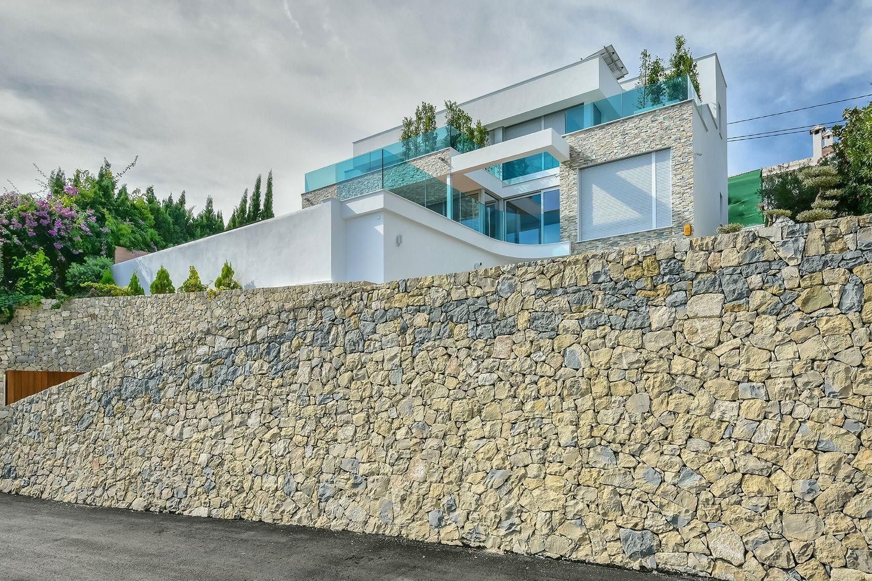 Villa à Calpe, Alicante, Espagne 3 chambres, 600 m2 No. 95647