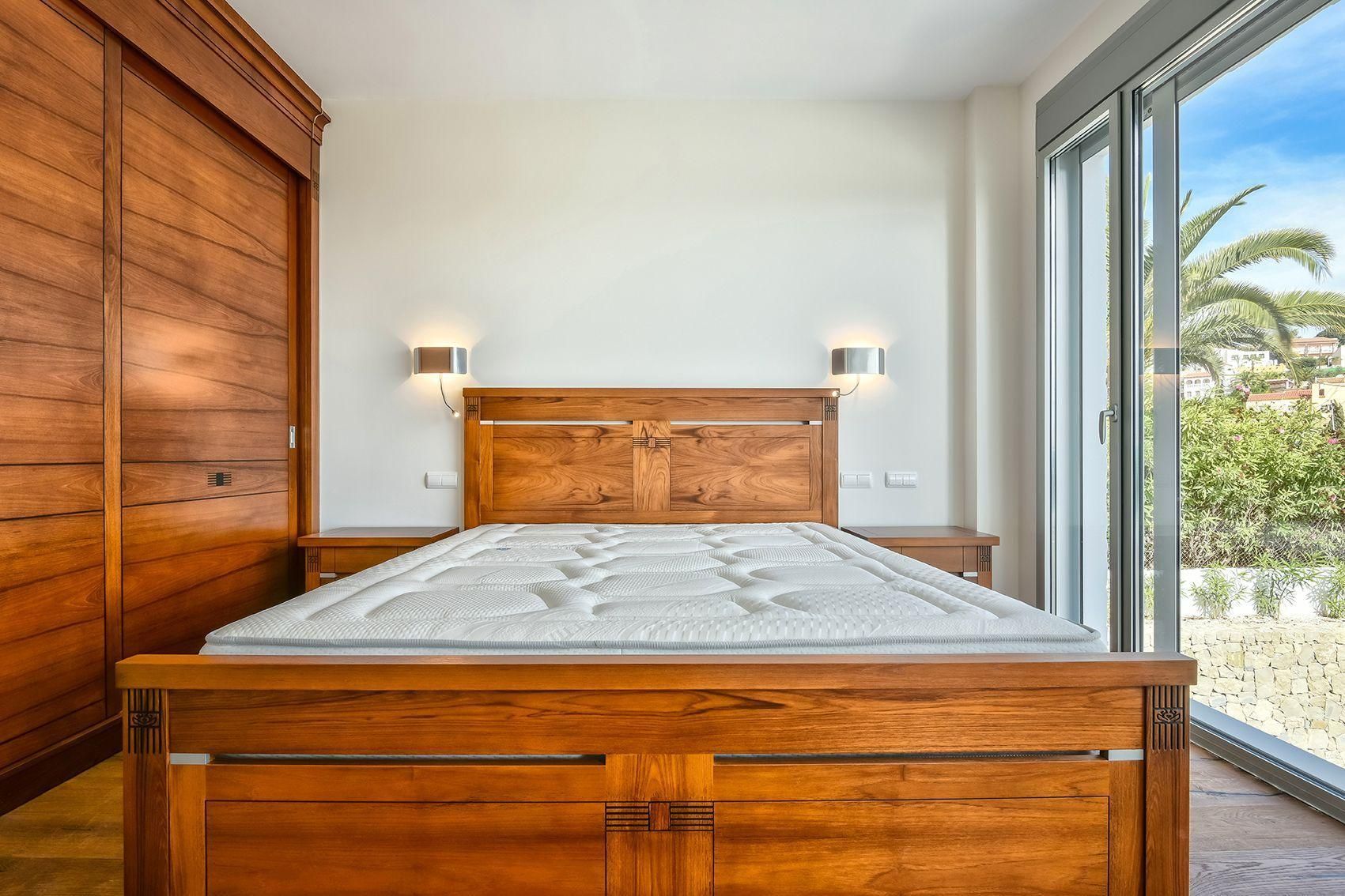 Villa à Calpe, Alicante, Espagne 3 chambres, 600 m2 No. 95647