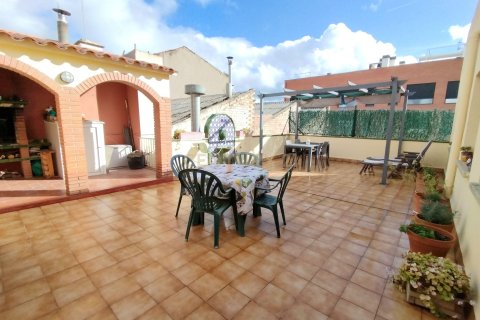 Dom w Vilafranca Del Penedes, Barcelona, Hiszpania 4 sypialnie, 335 mkw. nr 186419
