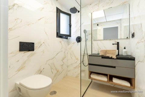 Huoneisto myytävänä Guardamar del Segura, Alicante, Espanja, 3 makuuhuonetta, 103 m2 No. 154418 - kuva 12