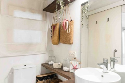 Propiedad comercial en venta en Sant Pol de Mar, Barcelona, España 317 m2 No. 152537 - foto 22