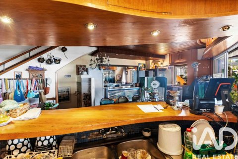 Propiedad comercial en venta en Sant Pol de Mar, Barcelona, España 317 m2 No. 152537 - foto 18