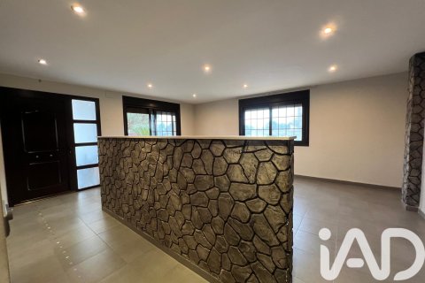 Hus till salu i Roquetes, Tarragona, Spanien 5 sovrum, 306 kvm. Nr. 152531 - foto 4