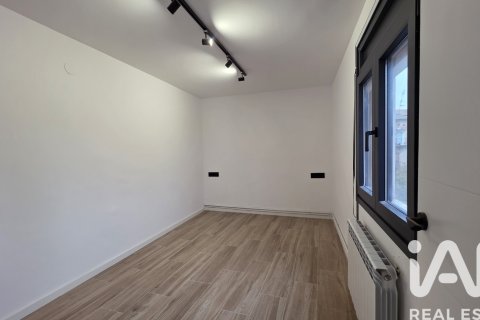 Talo myytävänä Almenar, Lleida, Espanja, 4 makuuhuonetta, 166 m2 No. 152534 - kuva 16