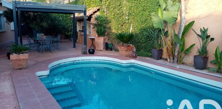 Dom w Busot, Alicante, Hiszpania 2 sypialnie, 177 mkw. nr 152536