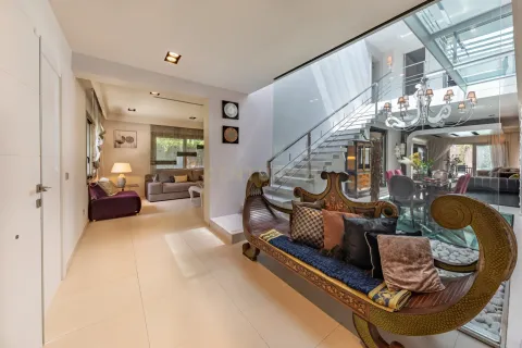 House zum Verkauf in Sitges, Barcelona, Spanien 3 Schlafzimmer, 412 m2 Nr. 166877 - Foto 12