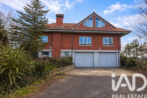 Talo myytävänä Camargo, Cantabria, Espanja, 7 makuuhuonetta, 350 m2 No. 152475 - kuva 3