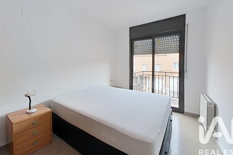 Kaupunkipientalo myytävänä Abrera, Barcelona, Espanja, 4 makuuhuonetta, 229 m2 No. 152481 - kuva 10