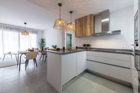 Apartamento en venta en Villamartin, Alicante, España 2 dormitorios, 62 m2 No. 144912 - foto 10