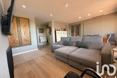 Lägenhet till salu i Sant Vicenc De Montalt, Barcelona, Spanien 4 sovrum, 371 kvm. Nr. 153141 - foto 14