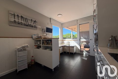 Lägenhet till salu i Sant Vicenc De Montalt, Barcelona, Spanien 4 sovrum, 371 kvm. Nr. 153141 - foto 16