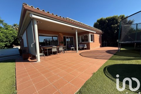 Lägenhet till salu i Sant Vicenc De Montalt, Barcelona, Spanien 4 sovrum, 371 kvm. Nr. 153141 - foto 4