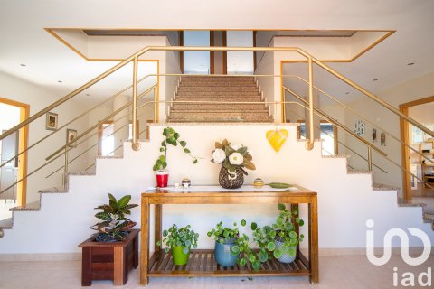 Dzīvoklis pārdošanā Sant Vicenc De Montalt, Barcelona, Spānijā 7 istabas, 587 m2 Nr. 153140 - attēls 30